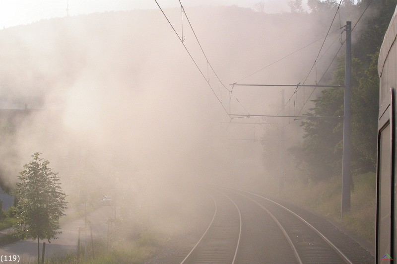 Bahn 119.jpg - Dass Dampfloks heute nur noch als Sonderzug fahren ist sicher sinnvoll.